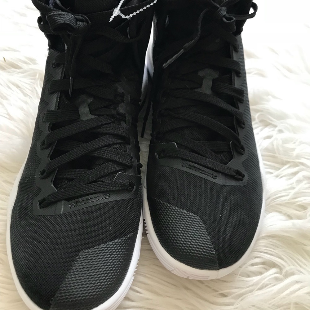 NIKE HIGH TOPS   HYPER DUNKS👟🏀